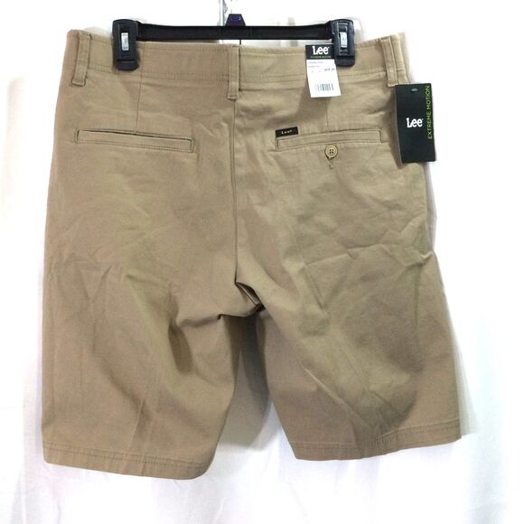 Lee Extreme Motion Original Khaki Shorts Tan Size 33 NWT Stretch Cotton Blend - Picture 4 of 5